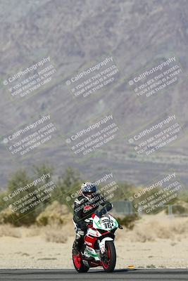 media/Dec-07-2025-CVMA (Sun) [[3e7d2de5dc]]/Race 8-Middleweight Shootout/